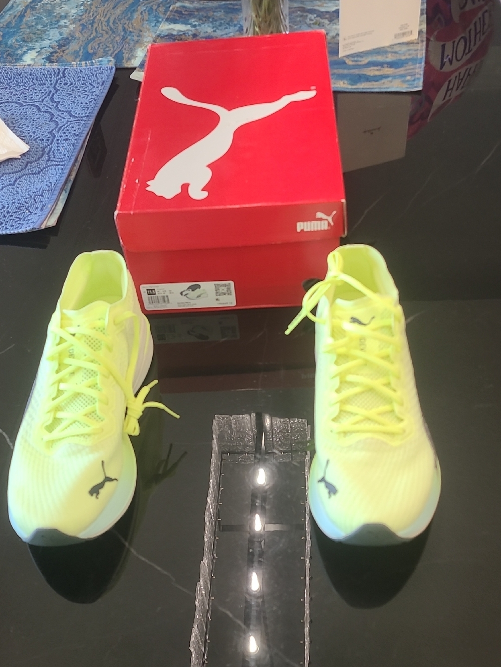 Puma Deviate Nitro Neon Lime Lace-Up Athletic Sneakers - New